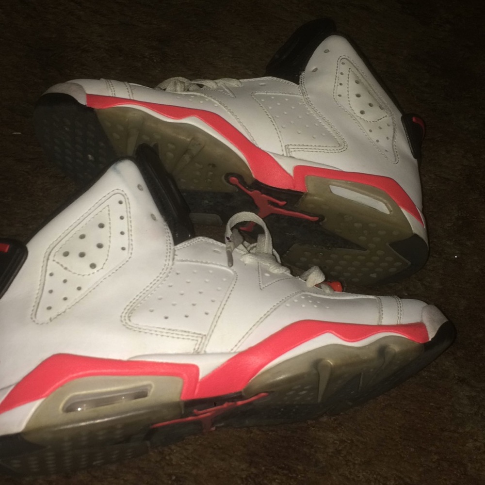 Jordan infrared 6 size 6.5y